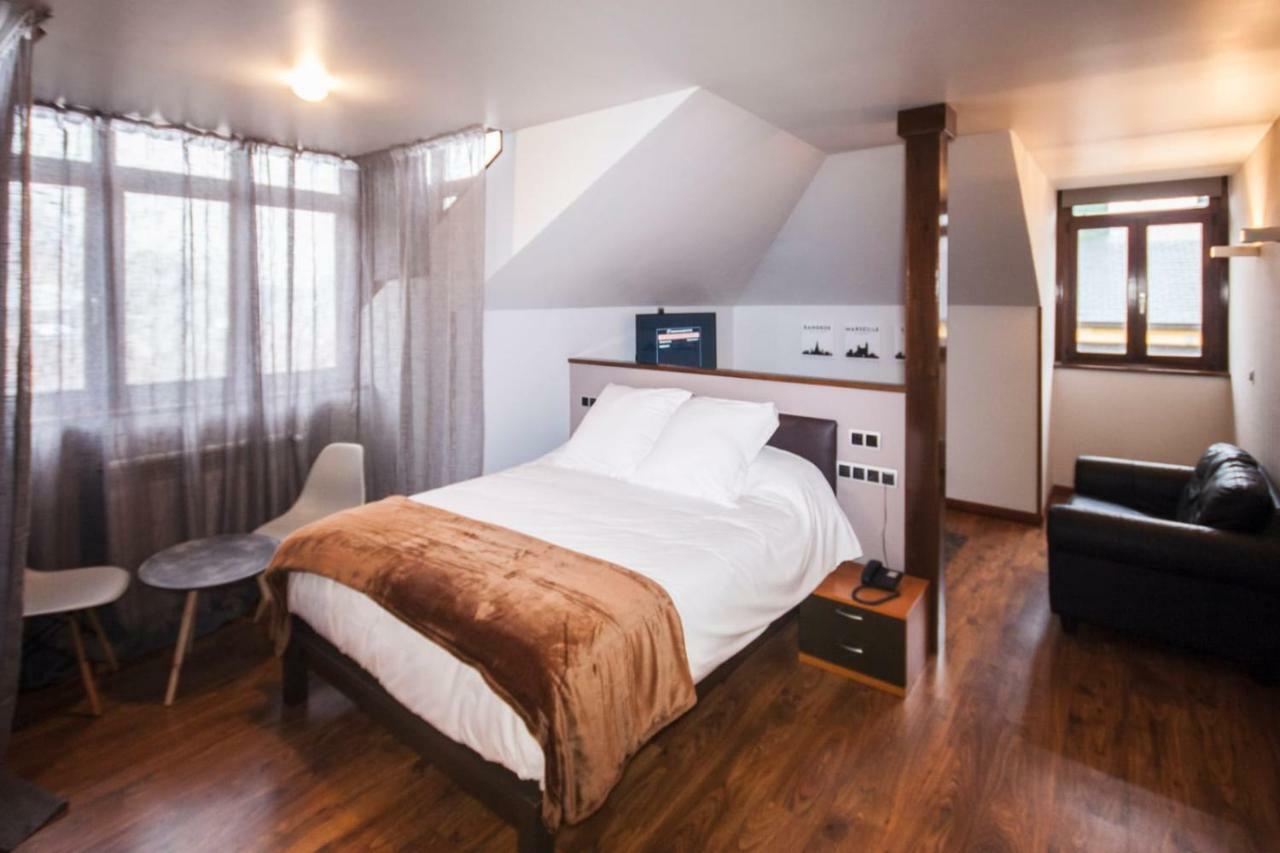 Hospedium Hotel La Casona Del Conde 노레나 외부 사진