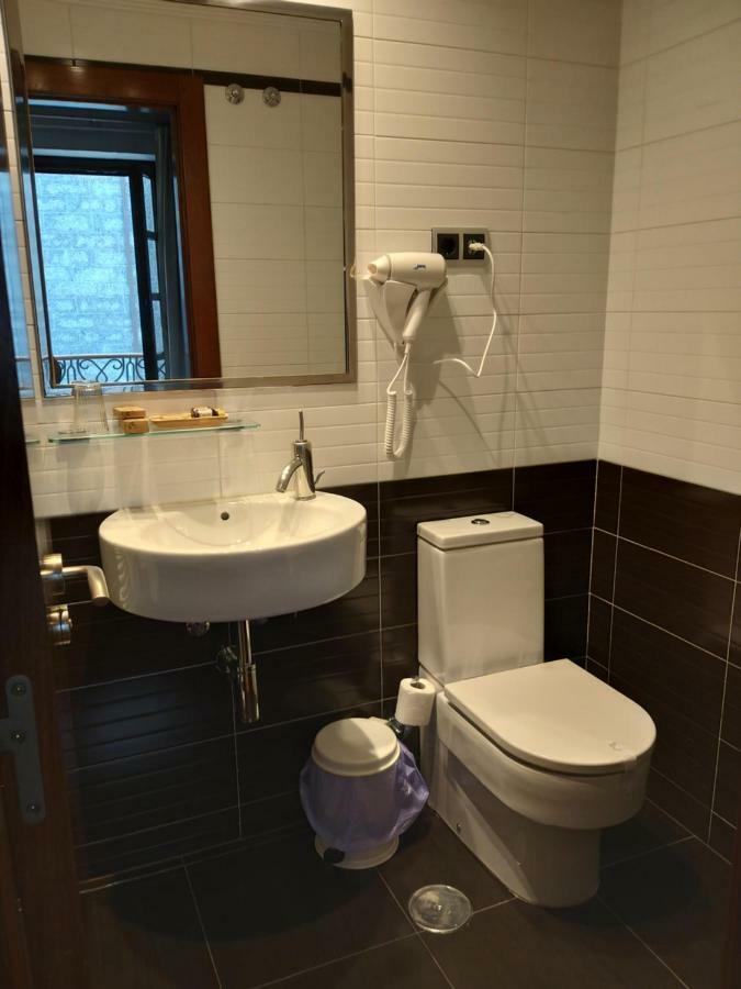 Hospedium Hotel La Casona Del Conde 노레나 외부 사진